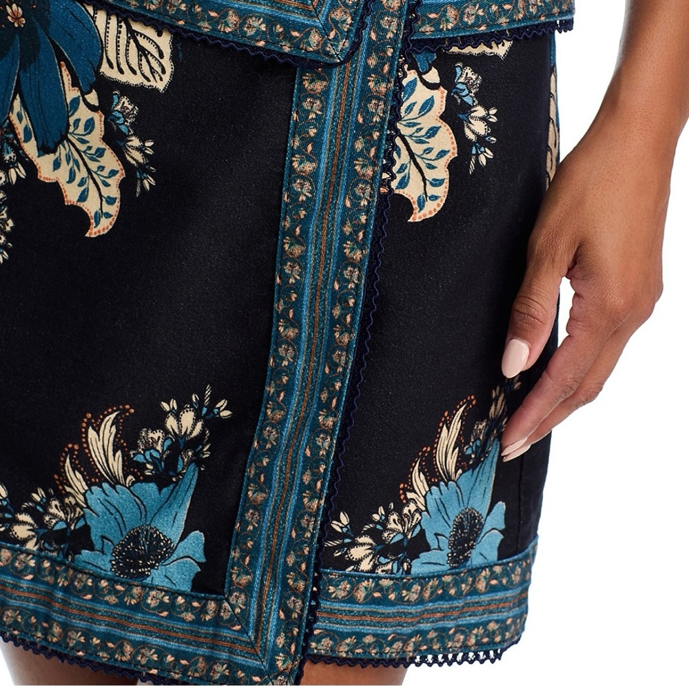 Farm Rio Blossom Tapestry Mini Skirt, Size 26 - Picture 4 of 5